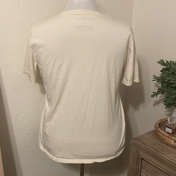 Graphic Tee - Picture 3 of 4